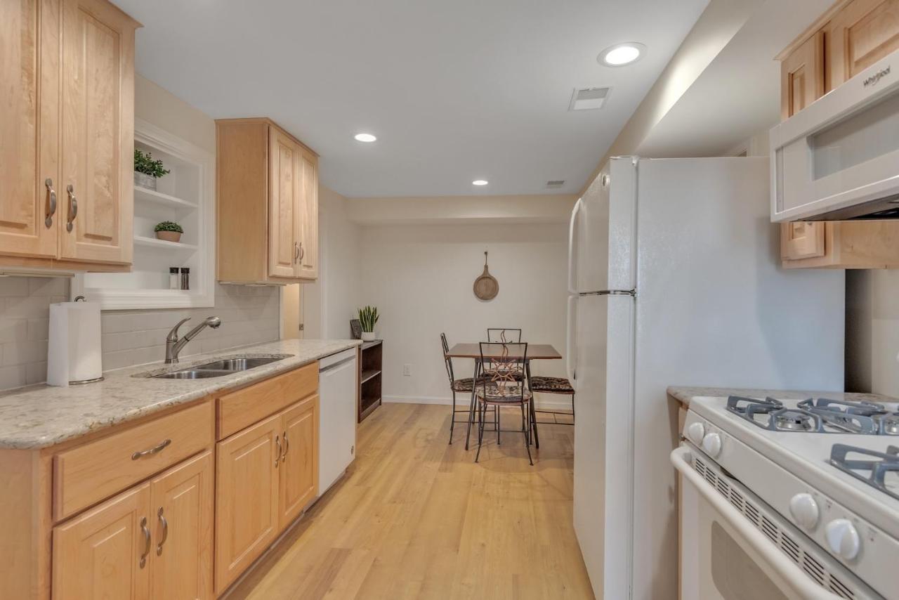 Amazing Lakefront Retreat On Long Lake! Home ポーテージ  エクステリア 写真
