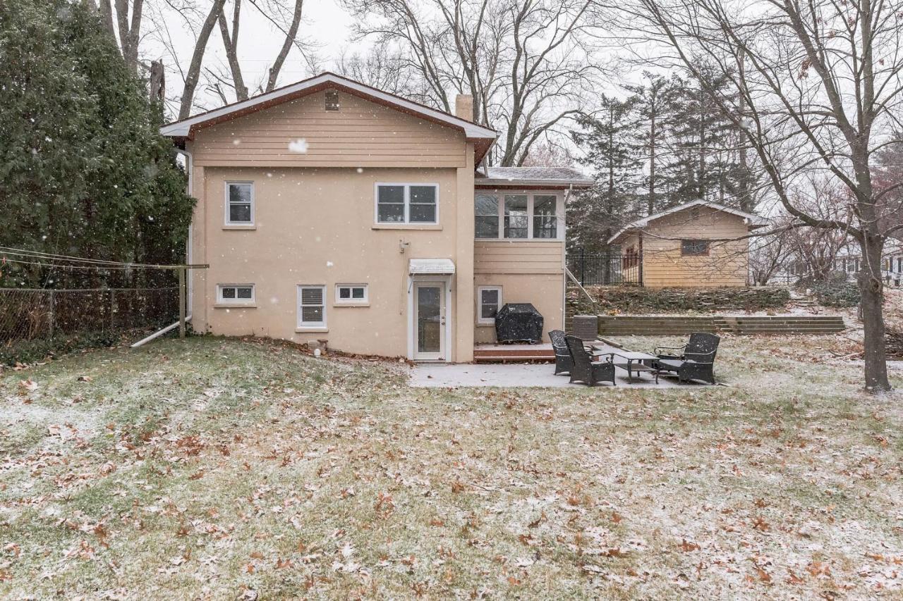 Amazing Lakefront Retreat On Long Lake! Home ポーテージ  エクステリア 写真