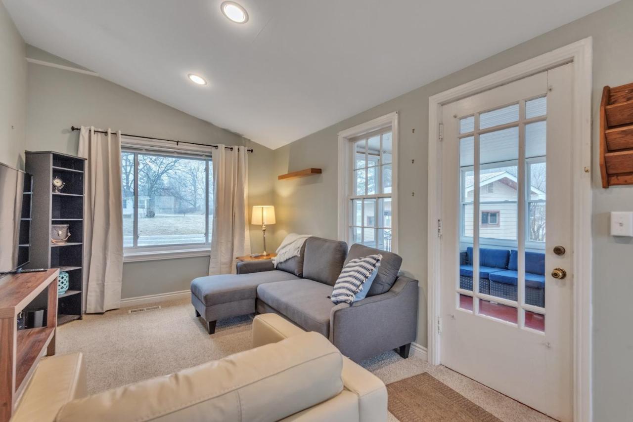 Amazing Lakefront Retreat On Long Lake! Home ポーテージ  エクステリア 写真