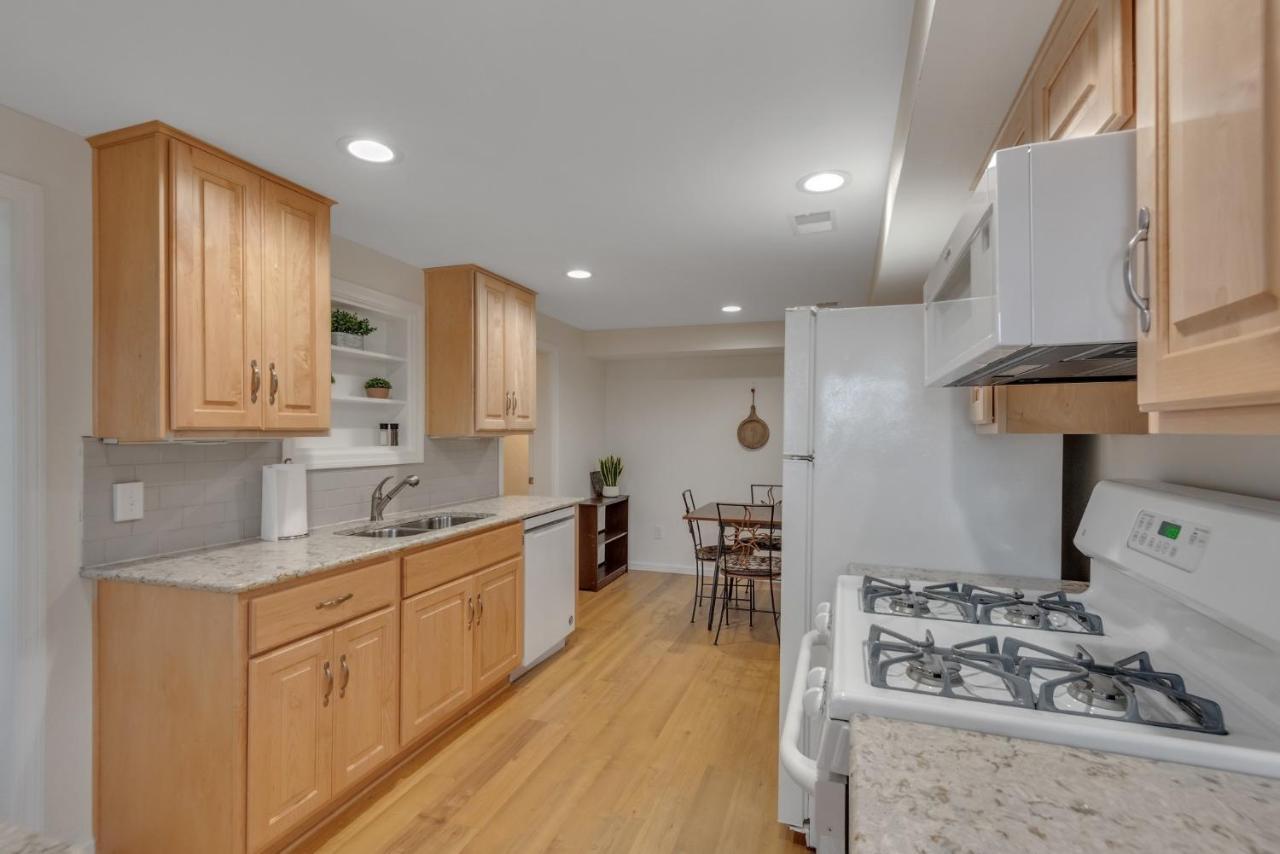 Amazing Lakefront Retreat On Long Lake! Home ポーテージ  エクステリア 写真